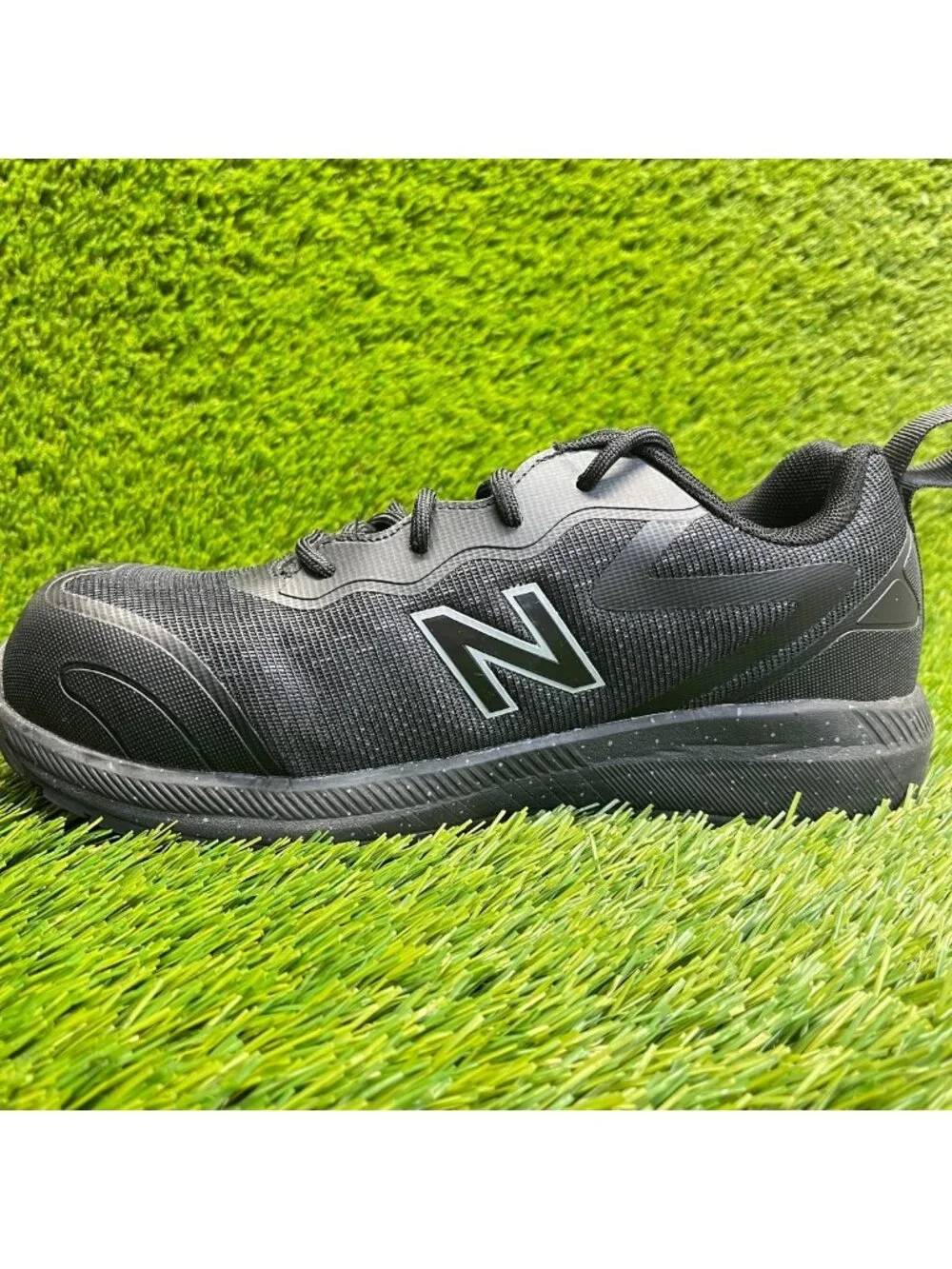 New Balance Logic Womens Size 6.5 Black Blue Composite Toe Safety Work Shoes